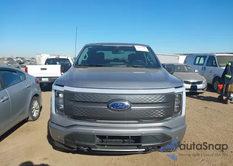 2023 Ford F-150 Lightning Xlt z USA, uszkodzony, nr VIN 1FTVW1EL2PWG43082